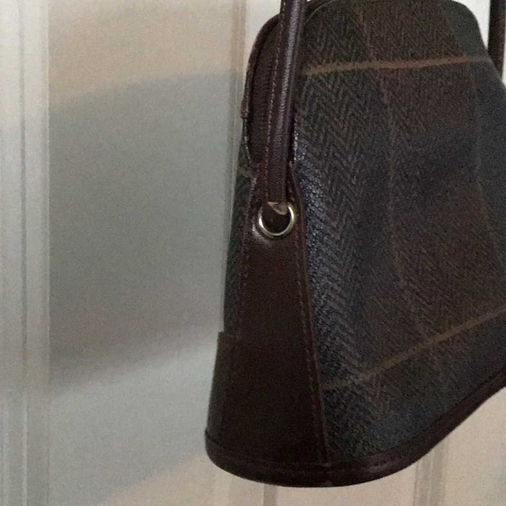 👜Vtg. 90’s🌸 Liz Claiborne crossbody - Picture 7 of 8